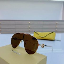 Picture of Loewe Sunglasses _SKUfw55561466fw
